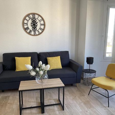 Beau T4 Avec Balcon Au Palais Des Rois De Majorque Apartment Perpignan Luaran gambar